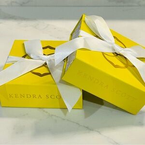 Kendra Scott Bright Yellow Empty Gift Boxes with White Satin Bows (Set of 2)